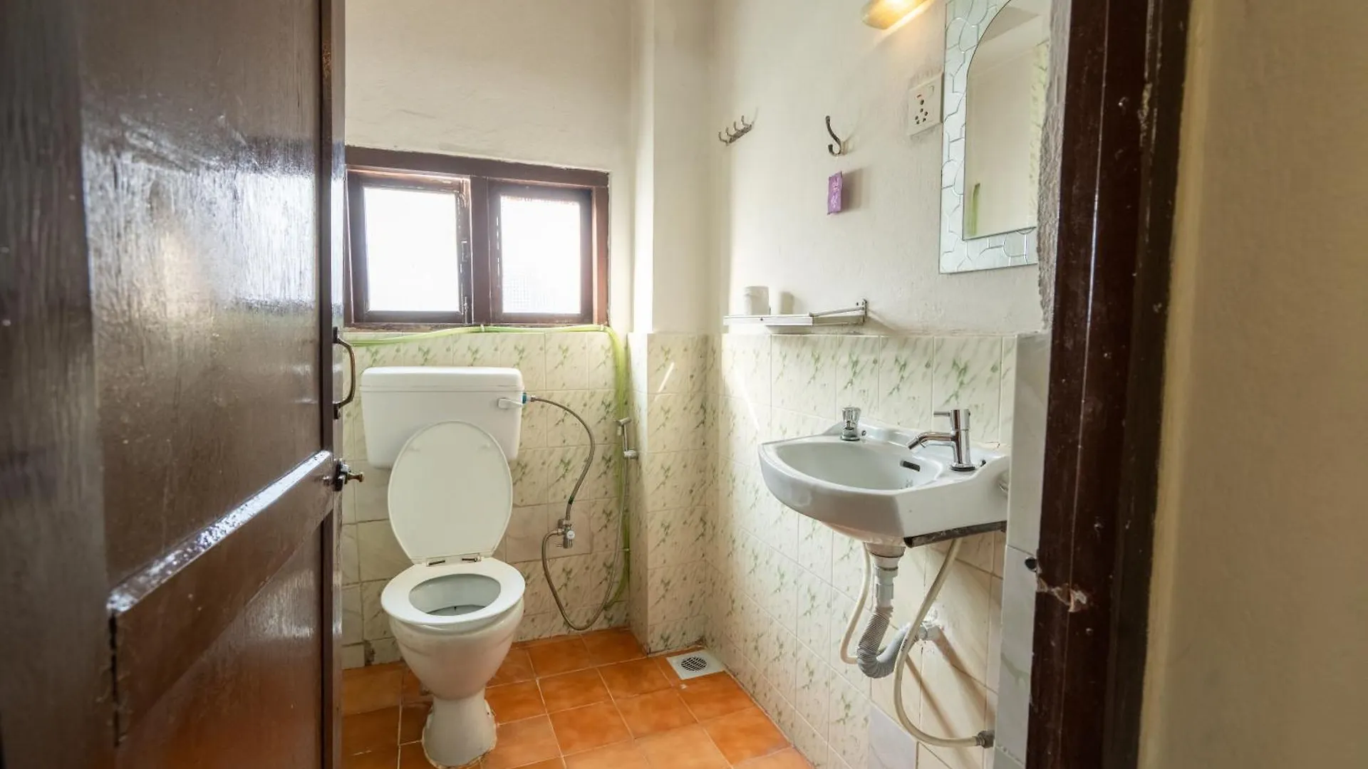 Hotel Nana Kathmandu 2*,