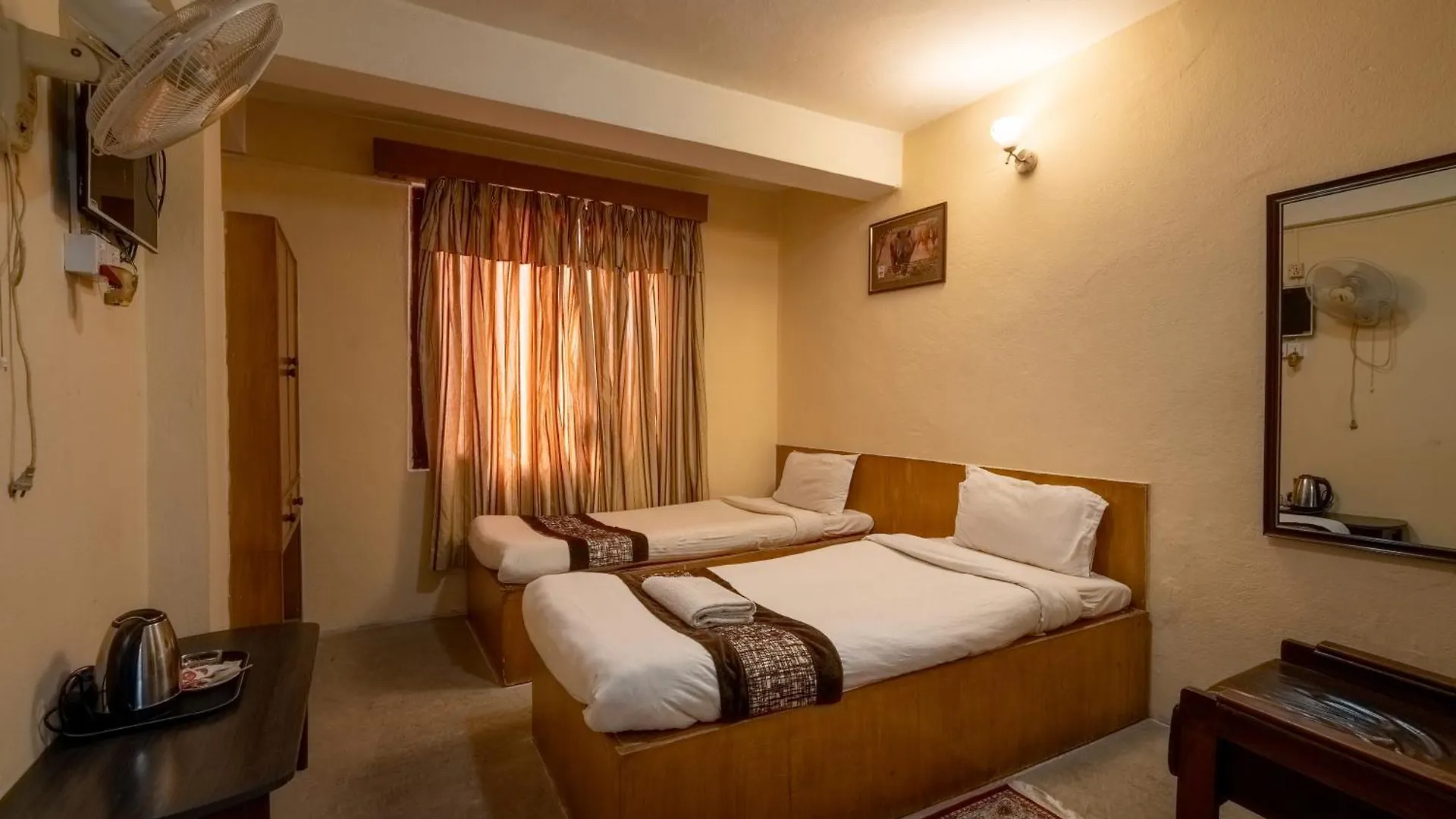 Hotel Nana Kathmandu 2*,  Nepal